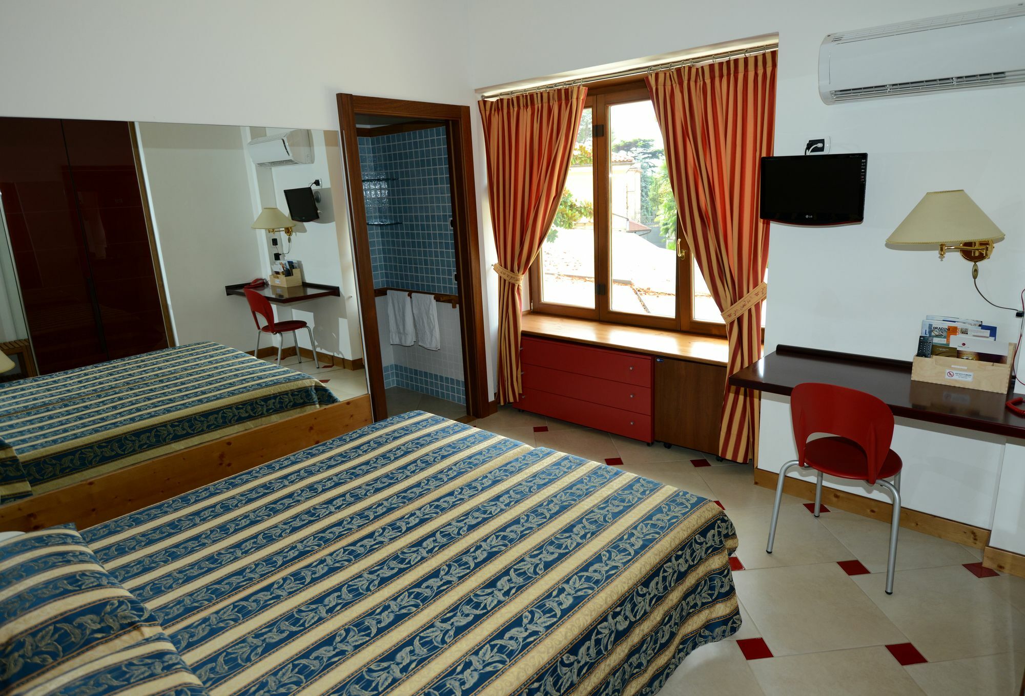 Arciduca Charming House Room & Breakfast Arco Exterior photo